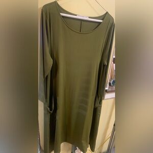 Women’s Quarter Sleeve Dress